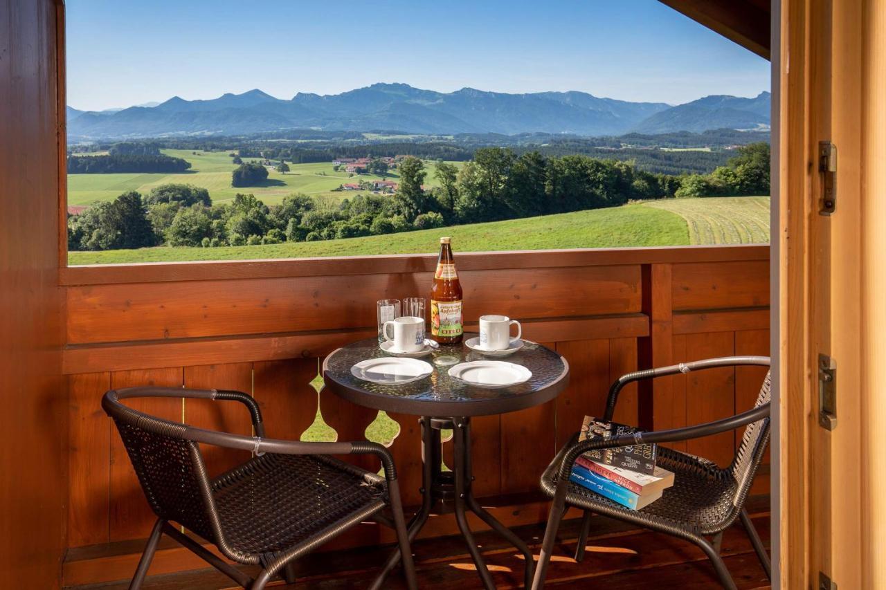 Berg Weingarten Garni Hotel 3*